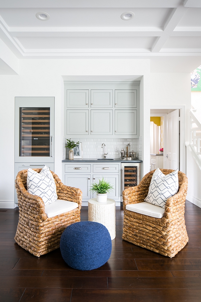 Grey Bar Grey Cabinet This grey looks amazing on cabinets Wet bar paint color is Frazee FR 8642 Foggy London #greycabinet #greybar #Bar #wetbar #FrazeeFR8642 #FoggyLondon