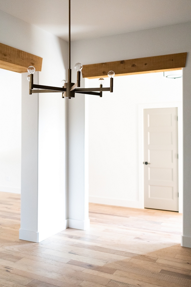 Doorway Beams The builder and designers added exposed cedar headers above the doorways Doorway exposed cedar header #Doorway #beams #exposedheader