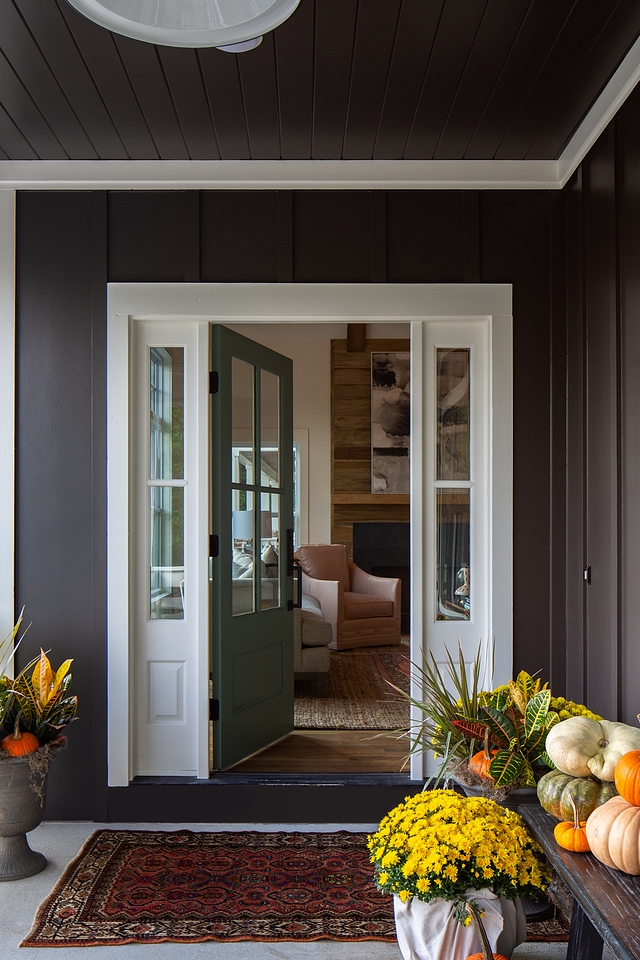 Sherwin Williams SW 7020 Black Fox with white trim painted in Benjamin Moore OC-45 Swiss Coffee Black home with white trim Sherwin Williams SW 7020 Black Fox with white trim painted in Benjamin Moore OC-45 Swiss Coffee #Blackhome #whitetrim #SherwinWilliamsSW7020BlackFox #BenjaminMooreOC45SwissCoffee