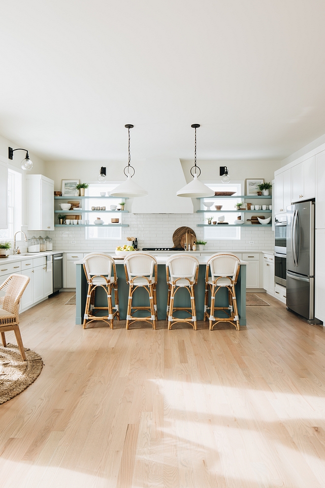 Coastal Farmhouse Kitchen Coastal Farmhouse Kitchen New kitchen Coastal Farmhouse Kitchen New Coastal Farmhouse Kitchen Design Ideas #CoastalFarmhouseKitchen #newkitchen #kitchendesign