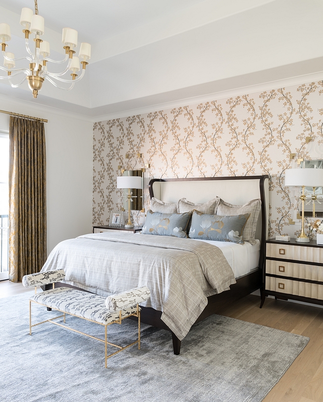 Feminine master bedroom Elegant and Feminine master bedroom design ideas Feminine master bedroom #Femininemasterbedroom #masterbedroom