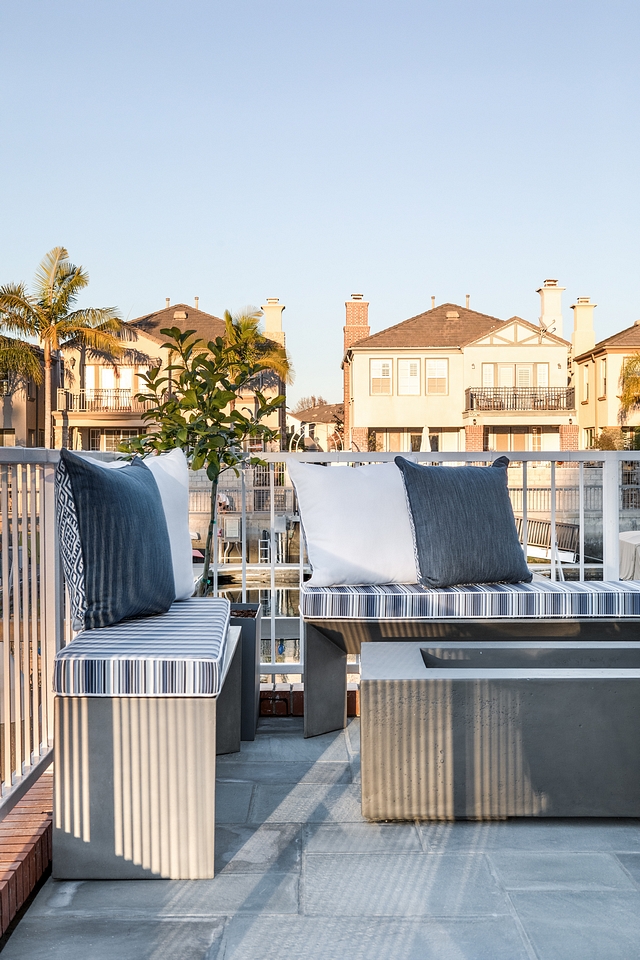 Outdoor concrete furniture The patio also features a lounging area with concrete-looking furniture and firepit Outdoor concrete furniture Outdoor concrete furniture #Outdoorconcretefurniture