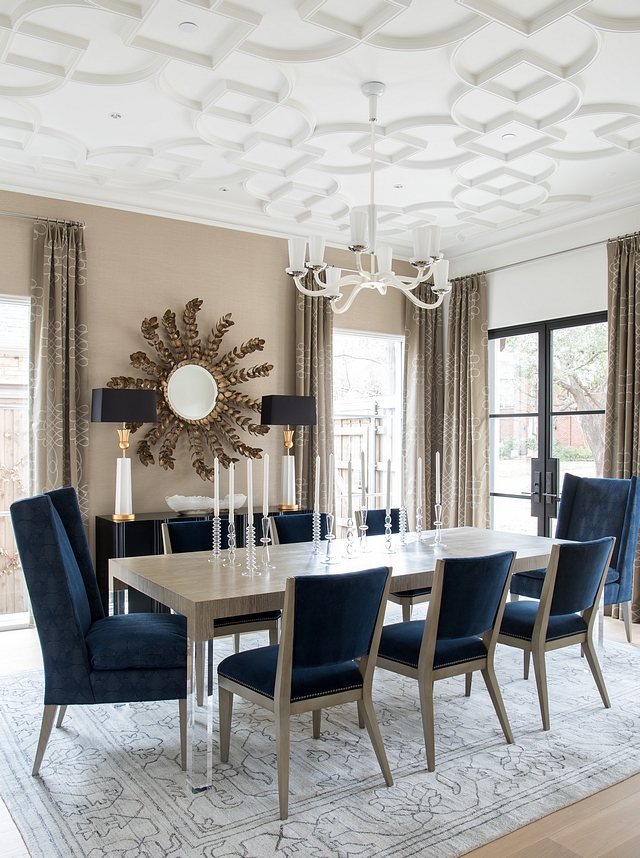 Dining room ceiling plaster design The plaster ceiling is done by hand Dining room ceiling plaster design ideas Dining room ceiling plaster design Dining room ceiling plaster design Dining room ceiling plaster design #Diningroom #ceiling #plasterdesign #plasterceiling #ceilingdesign