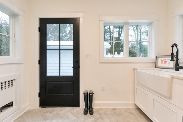 Black door ¾ Glass Lite Black Door Glass Lite Black Door with white window and white doors Glass Lite Black Door Glass Lite Black Door #GlassLitedoor #BlackDoor