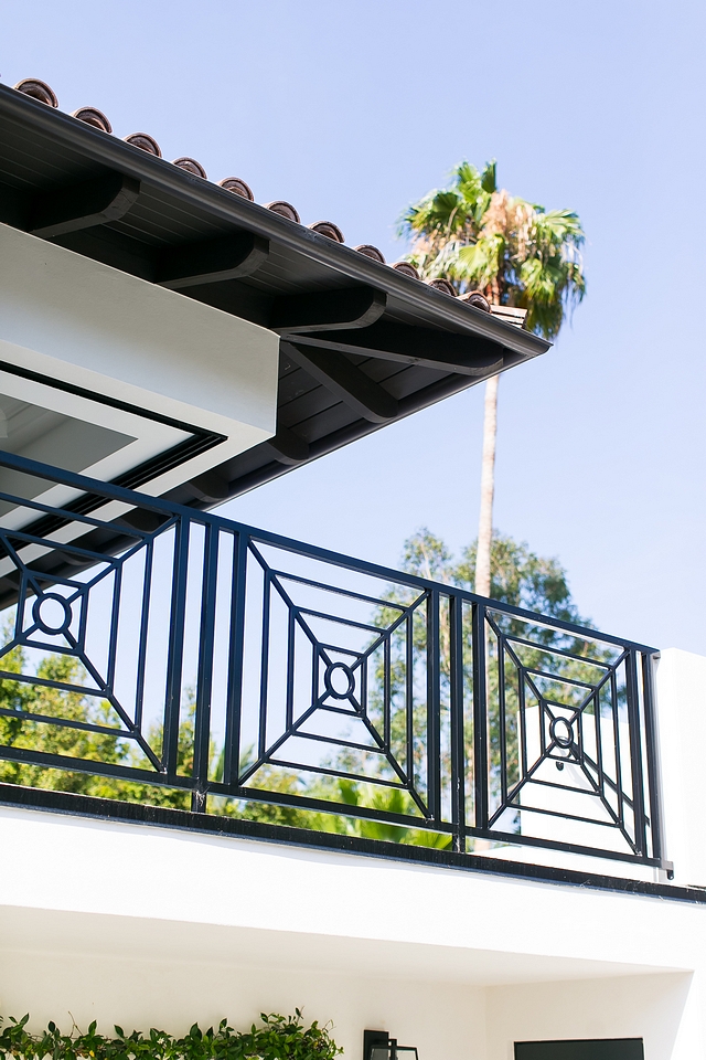 Metal Railing Balcony with custom metal railing Outdoor metal railing Metal Railing Balcony with custom metal railing Outdoor metal railing desigbn Metal Railing Balcony with custom metal railing Outdoor metal railing inspiration #MetalRailing #Balcony #balconyrailing #railing #Outdoormetalrailing #Outdoorrailing