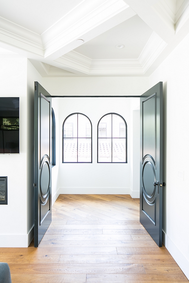 Sherwin Williams Greenblack SW 6994 Master bedroom doors paint color Sherwin Williams Greenblack SW 6994 Sherwin Williams Greenblack SW 6994 Sherwin Williams Greenblack SW 6994 #SherwinWilliamsGreenblackSW6994 #SherwinWilliamsGreenblack #SherwinWilliamsSW6994