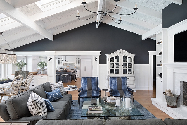 Wrought Iron by Benjamin Moore Interior paint color Wrought Iron by Benjamin Moore Wrought Iron by Benjamin Moore #WroughtIronbyBenjaminMoore #WroughtIron #BenjaminMoore