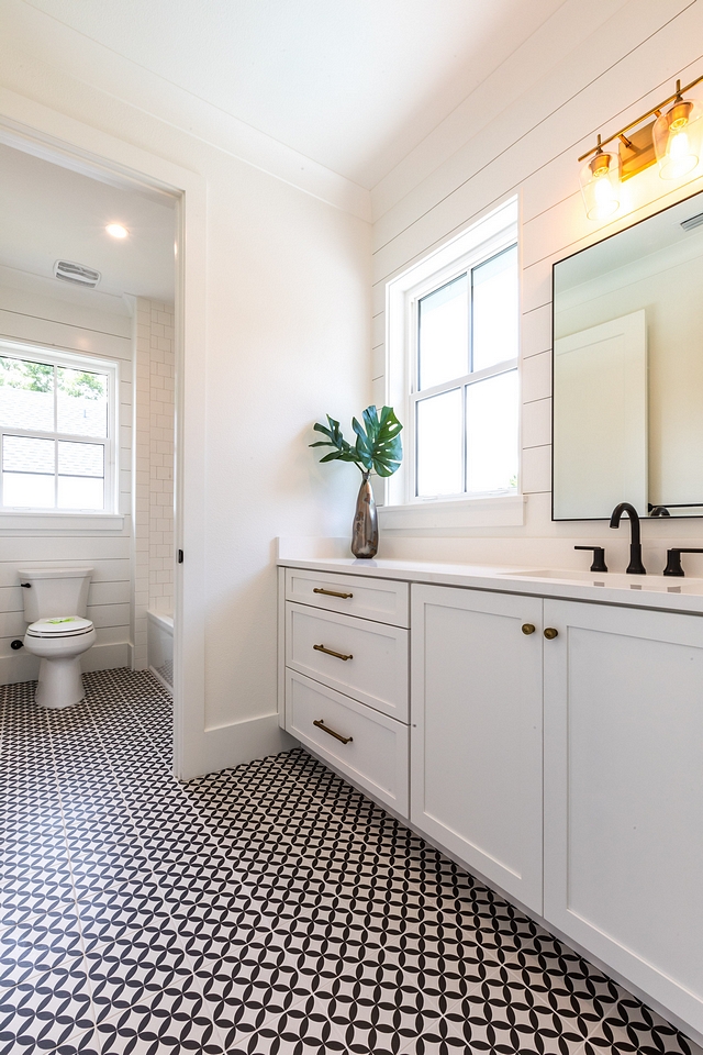 Farmhouse Jack and Jill Bathroom