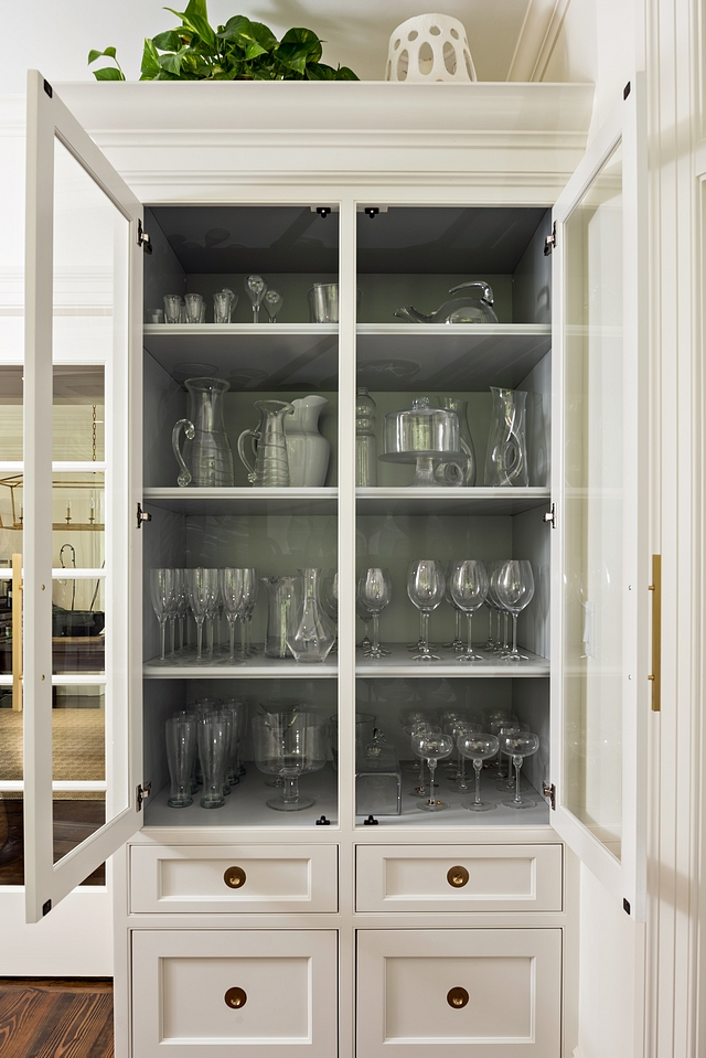 High gloss cabinet Kitchen hutch cabinet with high gloss interiors The interior of the cabinet features a high-gloss finish #Highglosscabinet #cabinet #Kitchen #kitchenhutch