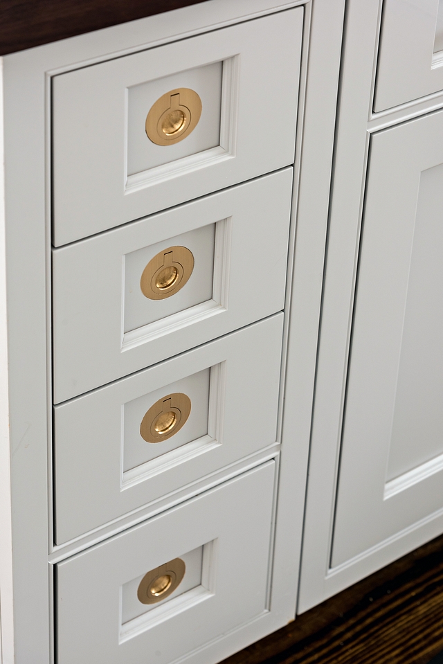 Kitchen Cabinet with recessed pull Kitchen Cabinet Hardware #kitchencabinet #recessedpull