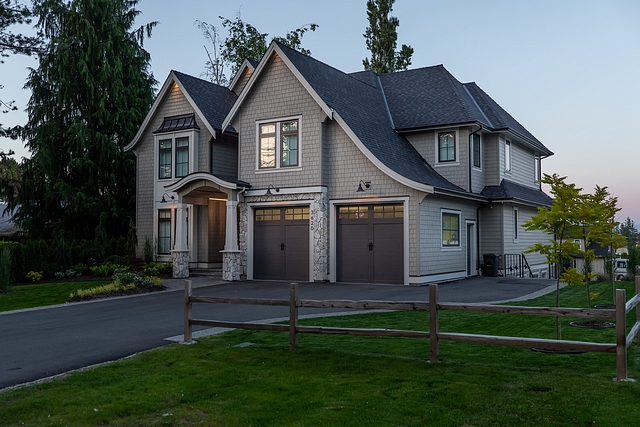 Home with sloped roof Beautiful home with sloped roof Home with sloped roof #Home #slopedroof