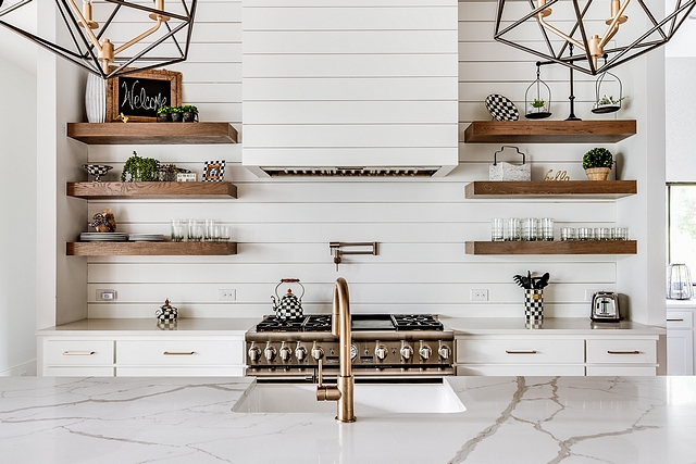 Benjamin Moore Chantilly Lace Kitchen Shiplap Backsplash Paint Color Benjamin Moore Chantilly Lace Kitchen Shiplap Backsplash Paint Color works well with Walnut floating shelves #BenjaminMooreChantillyLace #KitchenShiplapBacksplash #ShiplapBacksplashpaintcolor