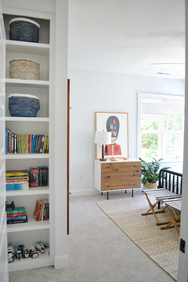 Bedroom with Bookcase Niche