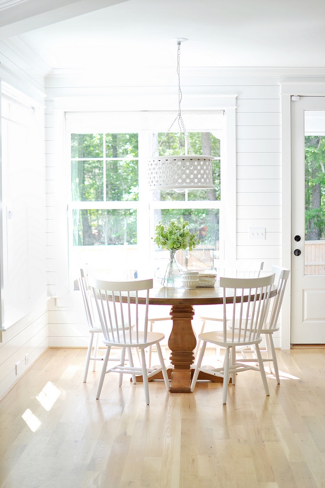 Breakfast Room Furniture