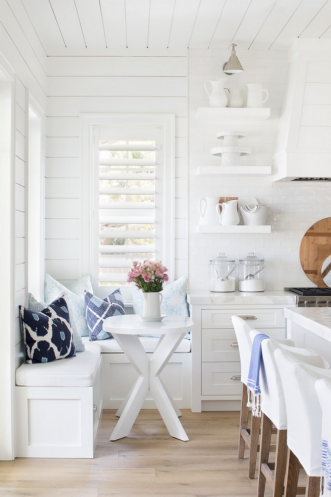 Benjamin Moore Super White