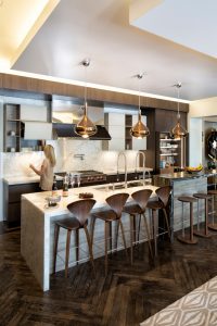 Transitional Lake House Interior Design Ideas - Home Bunch Interior ...