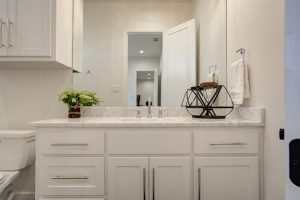 Real Estate: Texas New-construction Home - Home Bunch Interior Design Ideas