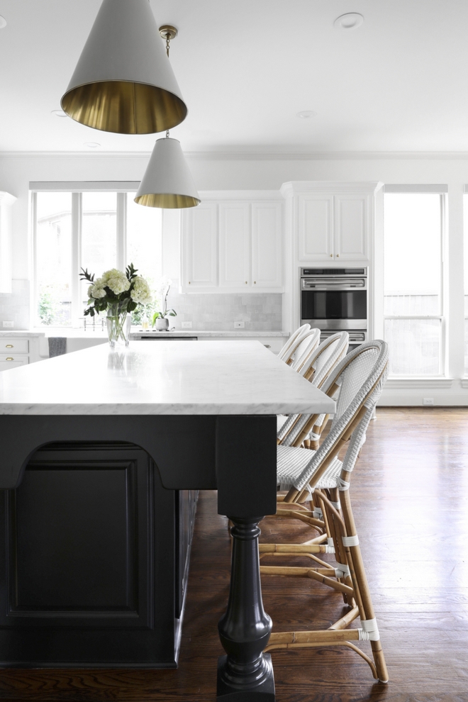 Benjamin Moore Midnight with Carrara Marble Countertop