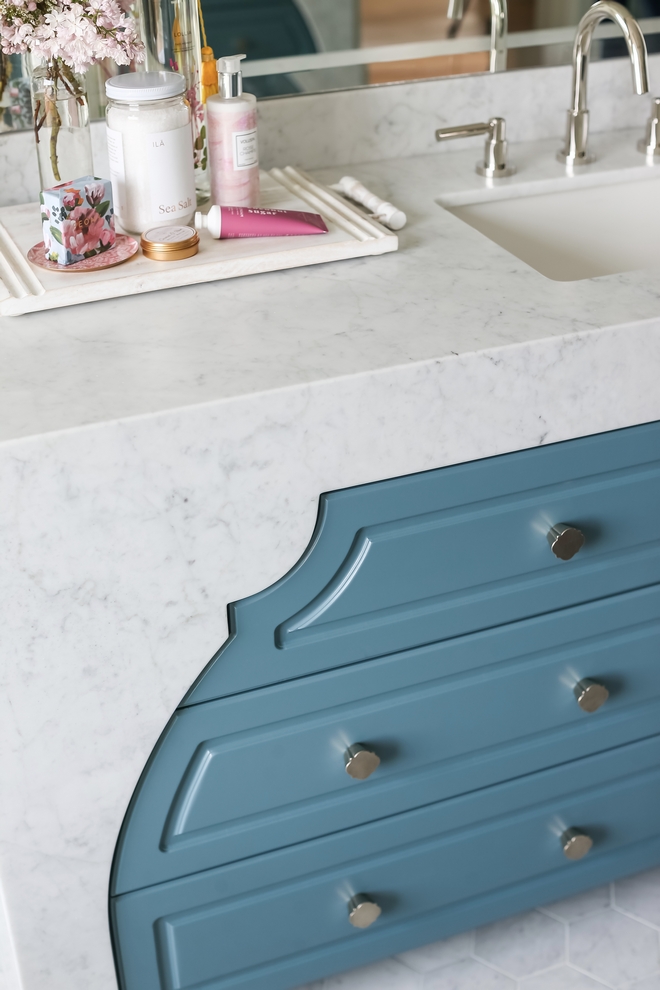 Vanity Countertop – Bianco Carrara Marble, Honed