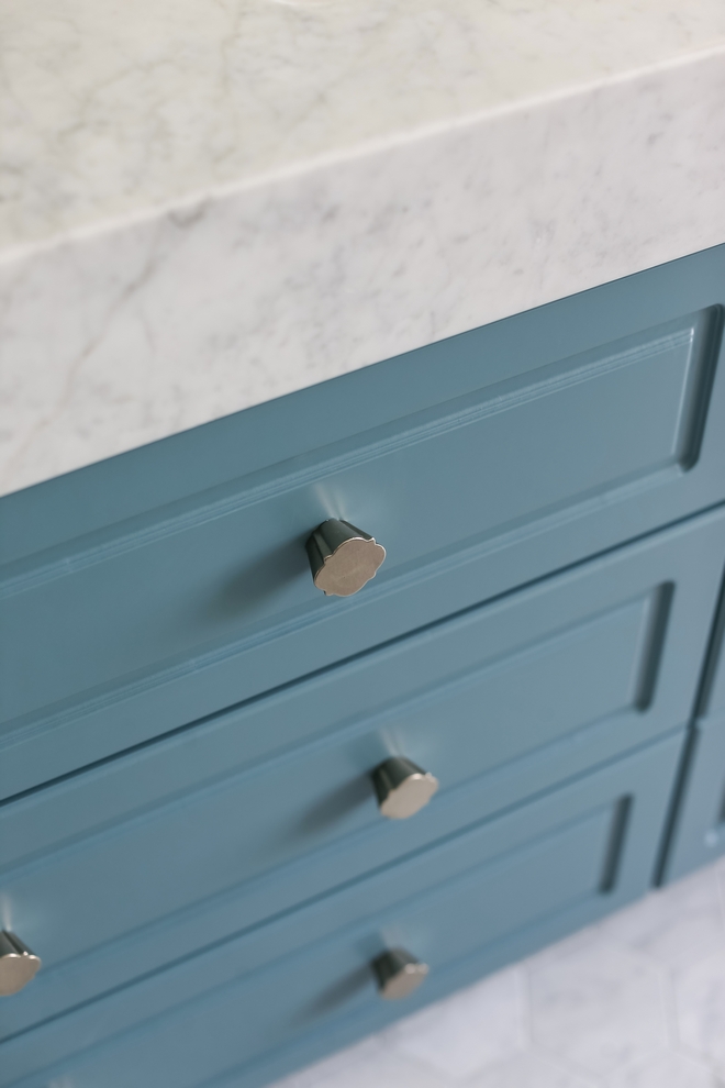 Blue paint color Sherwin Williams Refuge