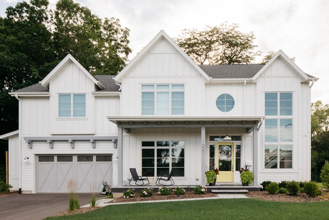 Modern Farmhouse with White Windows Modern Farmhouse with White Window Ideas Modern Farmhouse with White Window Pictures Modern Farmhouse with White Window Photos Modern Farmhouse with White Windows #ModernFarmhouse #WhiteWindow