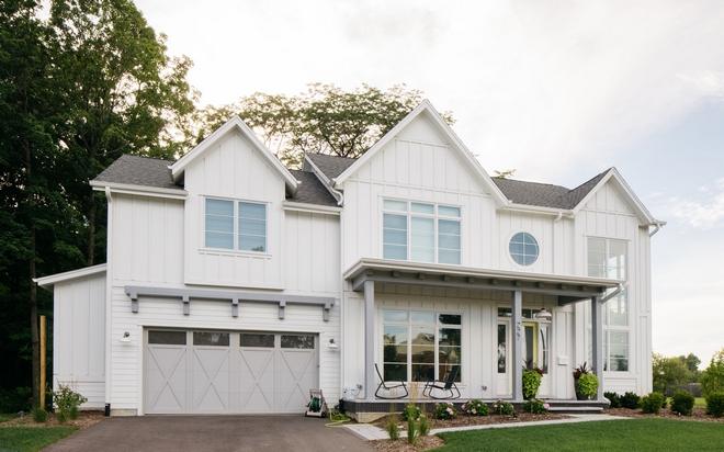 Illinois New-construction Modern Farmhouse