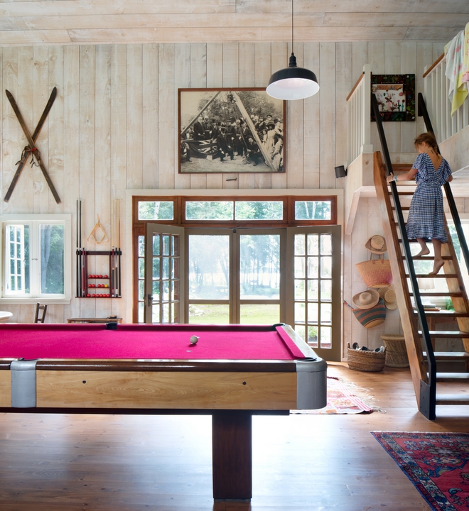 Whitewashed Barnwood Barn