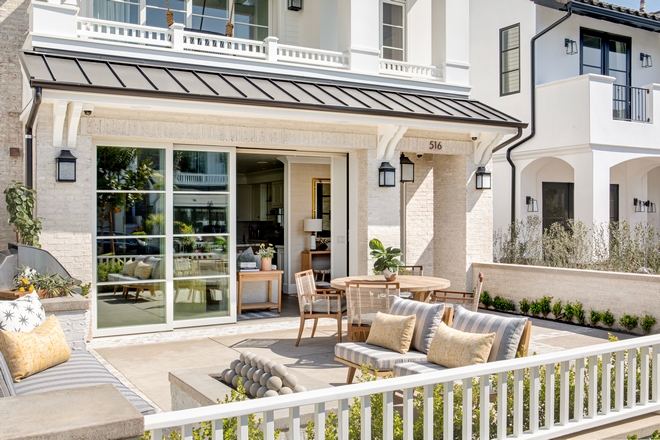 California home with front patio and sliding patio door California home with front patio and sliding patio door California home with front patio and sliding patio door #California #home #frontpatio #slidingpatiodoor