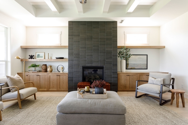 Fireplace Cabinets and floating shelves are Oak stained in Sherwin Williams Rustic Gray Fireplace Cabinets and floating shelves are Oak stained in Sherwin Williams Rustic Gray #Fireplace #Cabinets #floatingshelves #Oak #SherwinWilliamsRusticGray