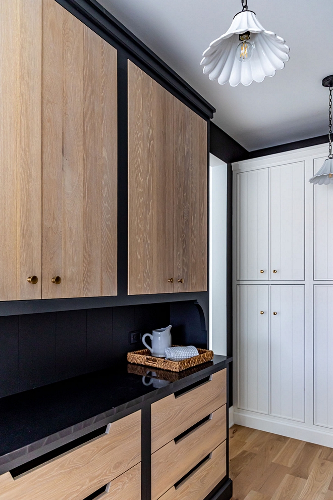 White Oak Cabinet with black detail and black countertop in Caesarstone Jet Black White Oak Cabinet with black detail and black countertop in Caesarstone Jet Black White Oak Cabinet with black detail and black countertop in Caesarstone Jet Black White Oak Cabinet with black detail and black countertop in Caesarstone Jet Black White Oak Cabinet with black detail and black countertop in Caesarstone Jet Black #WhiteOak #Cabinet #black #blackcountertop #CaesarstoneJetBlack