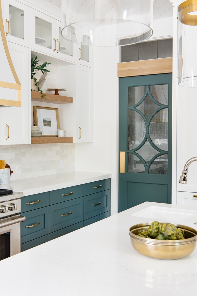 Kitchen Cabinet and Floating Shelf The combination of cabinetry and open shelves add personality to this gorgeous kitchen #Kitchen #KitchenCabinet #FloatingShelf #cabinetry #openshelves