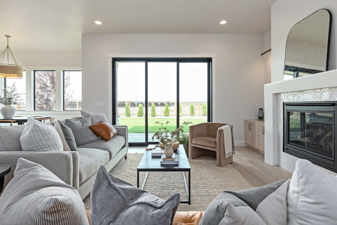A sliding patio door allows plenty of natural light in and offers a nice indoor outdoor flow