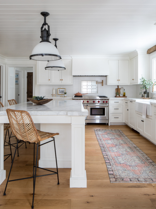 Simply White by Benjamin Moore Paint Color Simply White by Benjamin Moore Simply White by Benjamin Moore Paint Color Simply White by Benjamin Moore #SimplyWhitebyBenjaminMoore #PaintColor