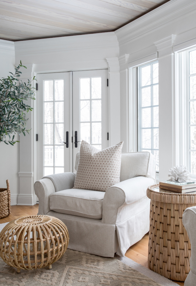 White Paint Color Benjamin Moore Simply White White Paint Color Benjamin Moore Simply White White Paint Color Benjamin Moore Simply White #WhitePaintColor #BenjaminMooreSimplyWhite #BenjaminMoore