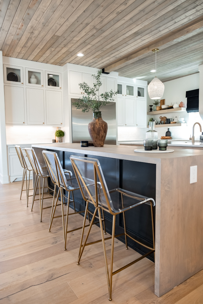 Cabinet Kitchen Island Stain Color Cabinet Stain Custom mix of Sherwin Williams Amber Pine at 75 per cent with 25 per cent Sherwin Williams Classic Grey mixed #CabinetKitchen #KitchenIsland #StainColor #CabinetStain #Custom #SherwinWilliamsAmberPine #SherwinWilliamsClassicGrey