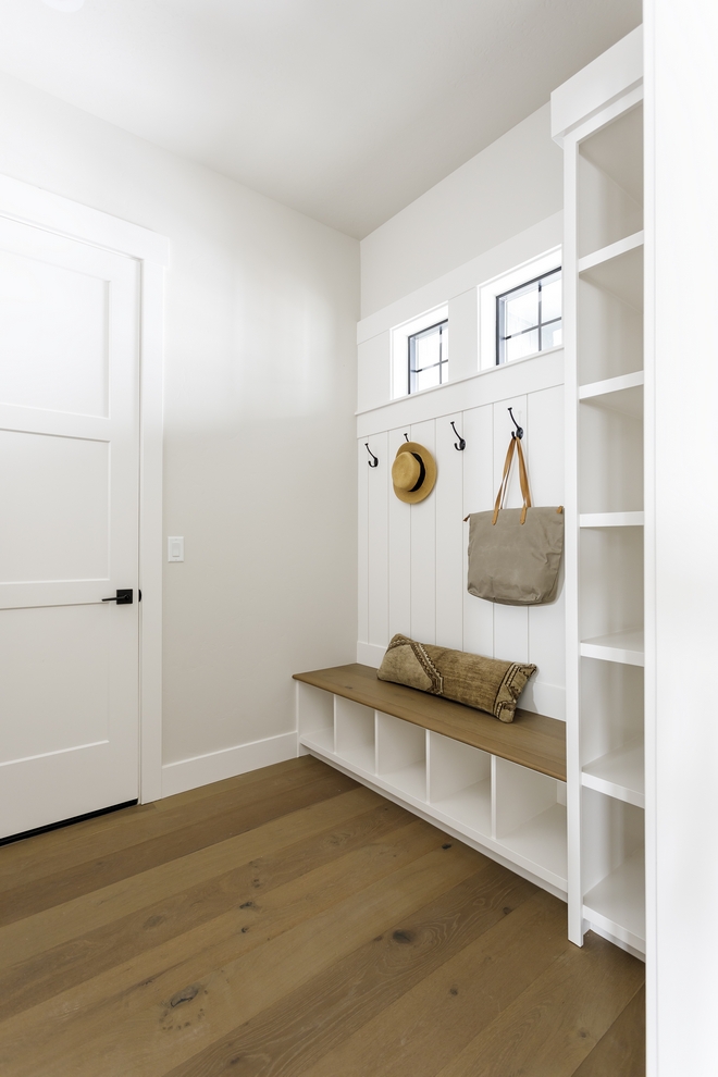 Mudroom bench also features hardwood top This is a practical and economical idea #mudroom #hardwood #benchtop #mudroombench #bench