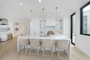 California Modern Beach House Tour - Home Bunch Interior Design Ideas