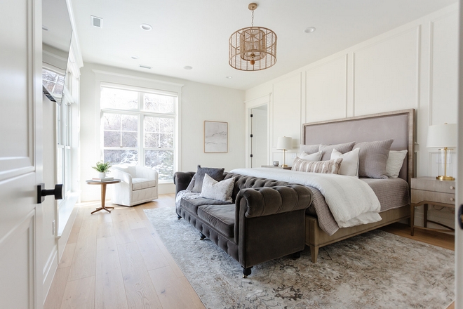 Master Bedroom How breathtaking is this Bedroom I love how elegant and serene this space feels Paint color is Benjamin Moore Swiss Coffee #masterbedroom #BenjainMooreSwissCoffee