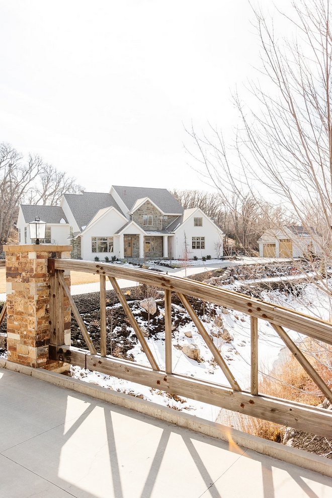 I hope you enjoy seeing this enchanting home tour on Home Bunch by the amazingly talented Allison Camplbell of Allison Campbell Design #Hometour