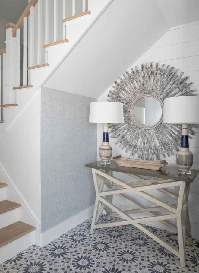Small Coastal Foyer When adding your finishing touches think about the statement you want to make in your small space Small Coastal Foyer When adding your finishing touches think about the statement you want to make in your small space #SmallCoastalFoyer #Smallfoyer #coastalfoyer #coastal #foyer