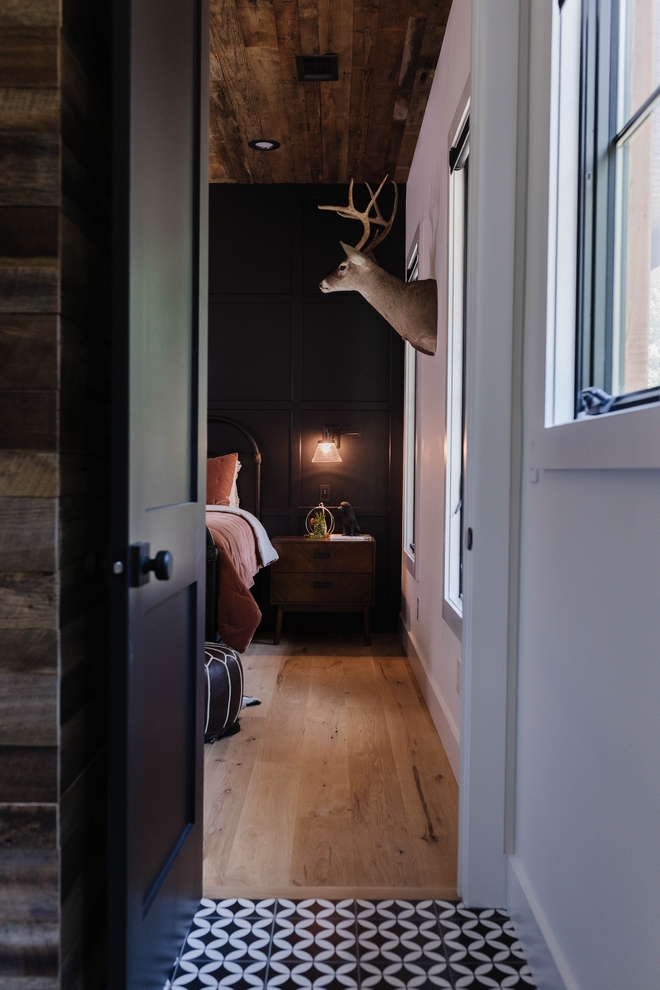 Hardwood Flooring 7 inch Live Sawn White Oak site finished with Loba 2K Invisible Protect to preserve the beauty of natural wood while protecting it from normal wear and tear