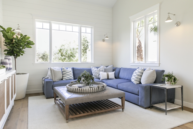 Benjamin Moore Edgecomb Gray with Benjamin Moore White Dove Benjamin Moore Edgecomb Gray with Benjamin Moore White Dove Benjamin Moore Edgecomb Gray with Benjamin Moore White Dove Benjamin Moore Edgecomb Gray with Benjamin Moore White Dove #BenjaminMooreEdgecombGray #BenjaminMooreWhiteDove #paintcolor