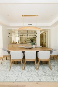 California Home with Neutral Interiors - Home Bunch Interior Design Ideas
