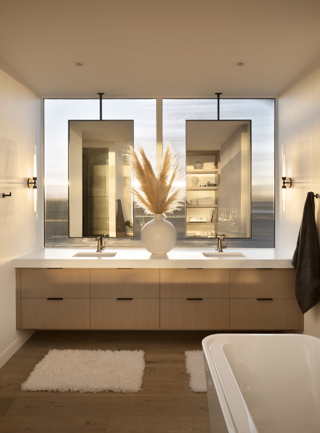 Bathroom Mirrors are placed in front of windows with ribbed glass Bathroom Mirrors are placed in front of windows with ribbed glass #Bathroom #Mirrors #windows #ribbedglass