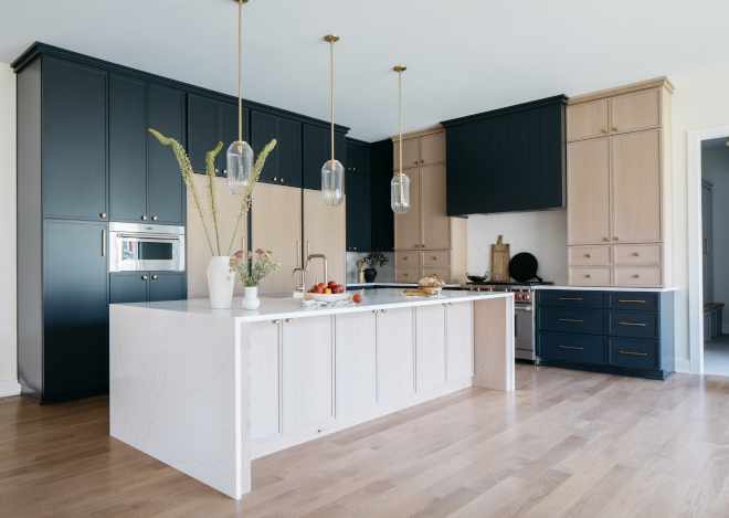 Benjamin Moore Soot Kitchen with White Oak Accents Design Benjamin Moore Soot Kitchen with White Oak Accents Design Benjamin Moore Soot Kitchen with White Oak Accents Design #BenjaminMoore #Kitchen #WhiteOak #KitchenDesign
