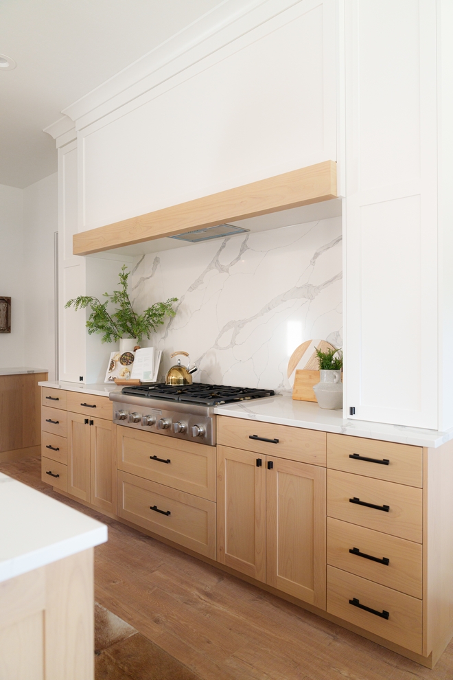 Upper cabinets and hood are in Sherwin Williams Pure White #Uppercabinets #hood #SherwinWilliamsPureWhite