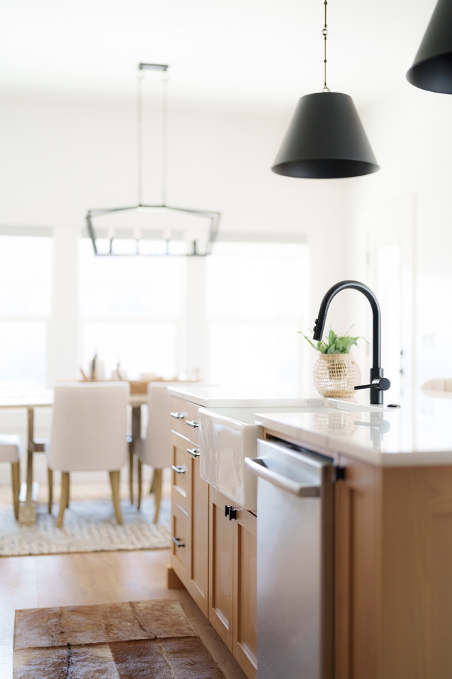 Matte Black Kitchen Faucet with Matte Black Pendands and black matte hardware Kitchen finishes Matte Black Kitchen Faucet with Matte Black Pendands and black matte hardware #MatteBlack #KitchenFaucet #MatteBlackPendands #blackmattehardware