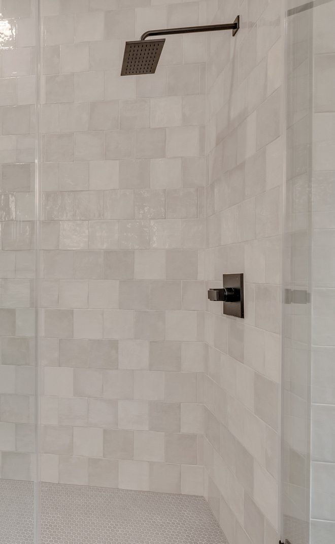 Trendy Shower Tiling 6X6 White Glossy