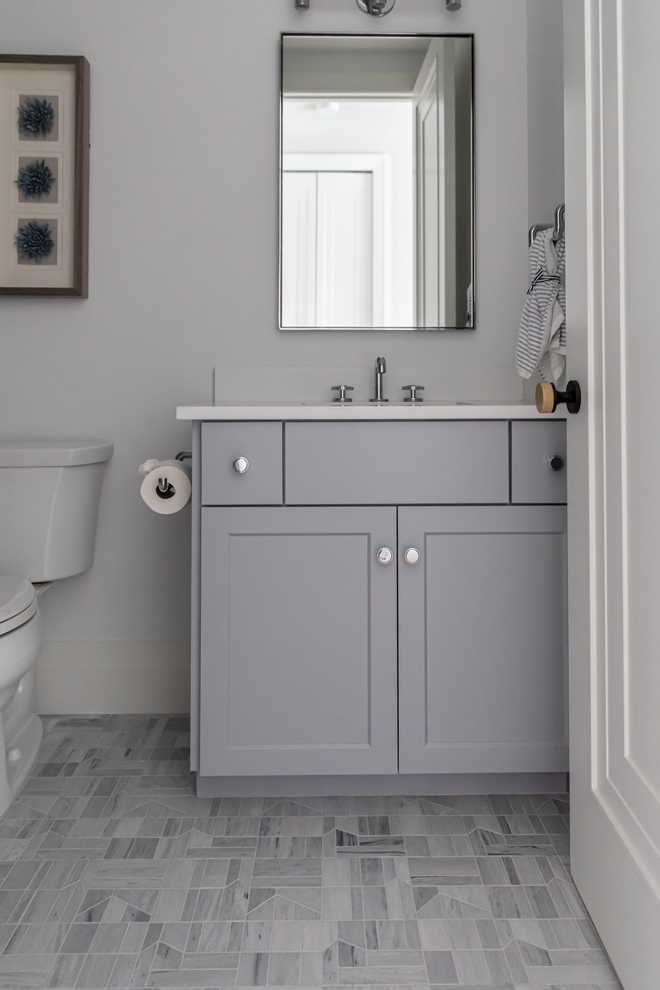 Sherwin Williams Lazy Grey Sherwin Williams Lazy Grey Sherwin Williams Lazy Grey #SherwinWilliamsLazyGrey #greycabinet #paintcolor