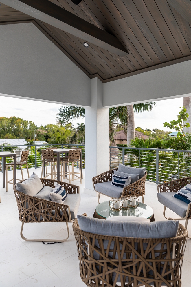 Comfortable outdoor furniture makes this space feel extra inviting